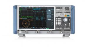 Rohde & Schwarz ZNB40 vector network analyzer